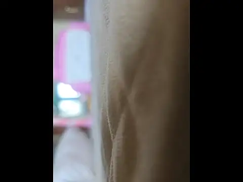 Babiwife online show from November 9, 2025, 5:44 pm