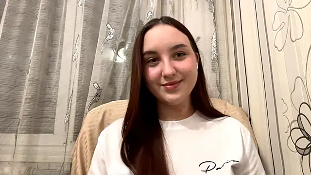 DaisyMolly online show from October 26, 2025, 5:41 pm