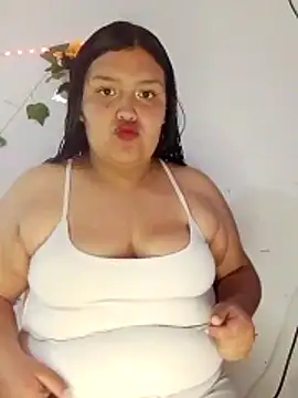 Snapshot of natt-bigass chatting on November 9, 2025, 9:35 pm natt-bigass online show from November 9, 2025, 9:35 pm