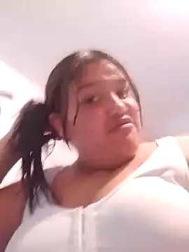 Snapshot of natt-bigass chatting on November 16, 2025, 5:40 pm natt-bigass online show from November 16, 2025, 5:40 pm