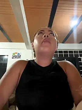 Snapshot of Emily_Joee chatting on October 29, 2025, 2:58 am Emily Joee online show from October 29, 2025, 2:58 am