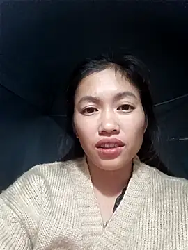 -Paige- online show from November 15, 2025, 1:51 pm