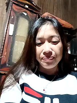 -Paige- online show from November 26, 2025, 11:33 am