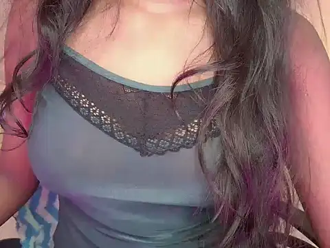 Snapshot of Rashiii_ chatting on October 19, 2025, 3:07 am Rashiii online show from October 19, 2025, 3:07 am
