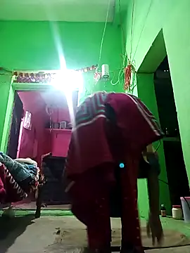 Karishma cute online show from November 24, 2025, 1:38 am