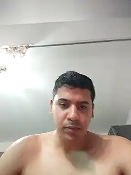 Snapshot of estradausuario21 chatting on October 30, 2025, 4:19 pm estradausuario21 online show from October 30, 2025, 4:19 pm