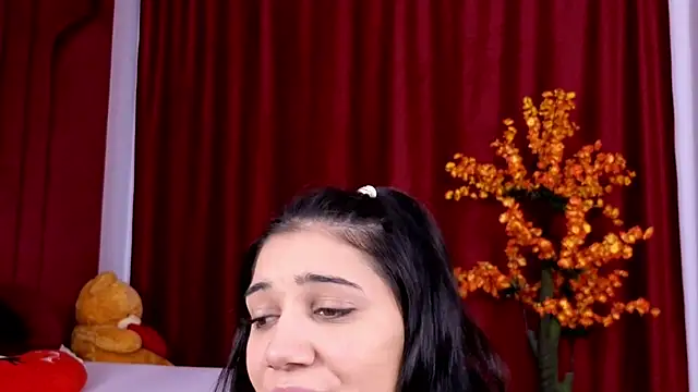 TenderSin online show from November 22, 2025, 5:50 am