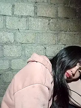 siusiu-00 online show from January 8, 2026, 1:13 pm