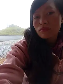 siusiu-00 online show from February 3, 2026, 4:43 am