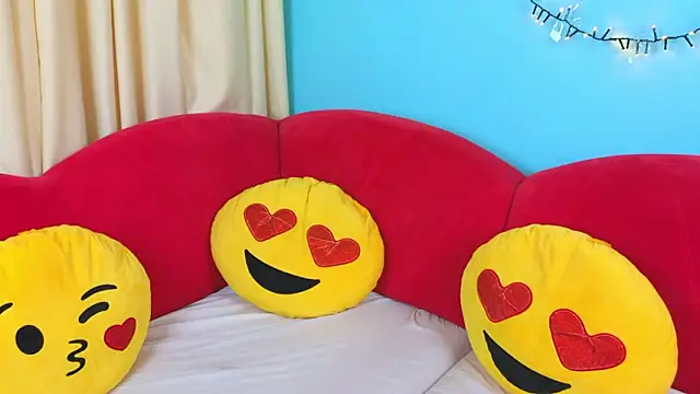 Soft Lilly online show from February 24, 2026, 6:11 am