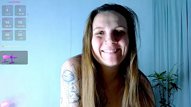 Amy  Leee  online show from February 6, 2026, 7:17 pm