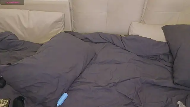 ViolaHight online show from March 25, 2026, 12:16 am