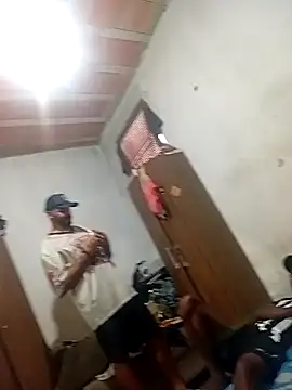 Snapshot of Morenadorio chatting on October 14, 2025, 5:47 pm Morenadorio online show from October 14, 2025, 5:47 pm