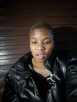 Snapshot of sexy-Noxy chatting on November 25, 2025, 10:21 pm sexy-Noxy online show from November 25, 2025, 10:21 pm