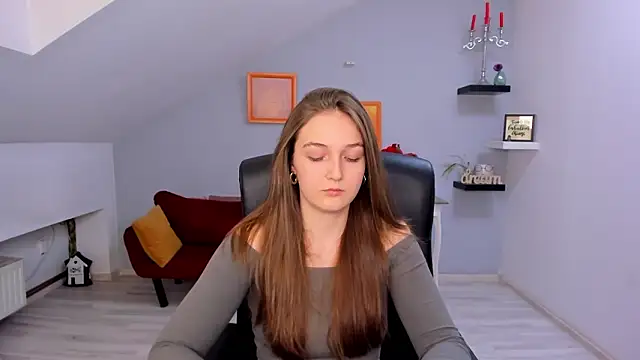 AnneWilsonn online show from February 23, 2026, 12:13 pm