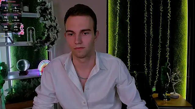 astren villo online show from July 9, 2026, 10:14 pm