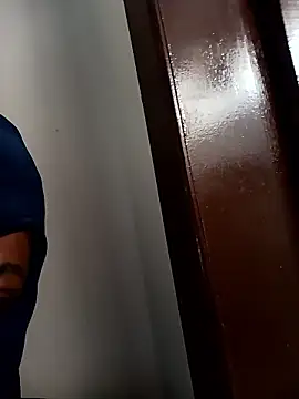 Lukasfd18 online show from January 9, 2026, 8:21 pm