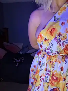 queenkelly1234 online show from March 21, 2026, 3:44 am