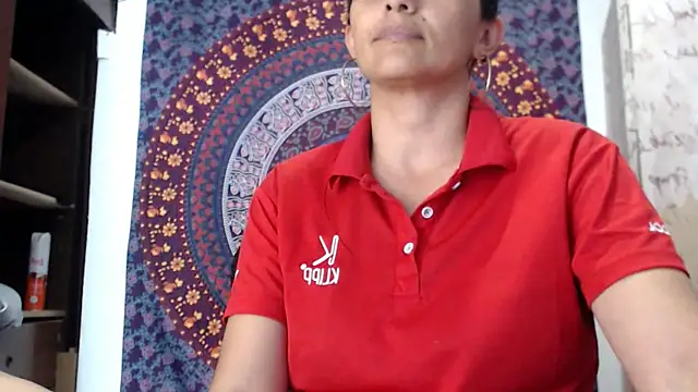 Lucyy Naugthy online show from February 7, 2026, 1:42 am