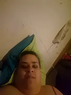 BigBusty VoluptuousMilfX online show from November 4, 2025, 7:35 pm