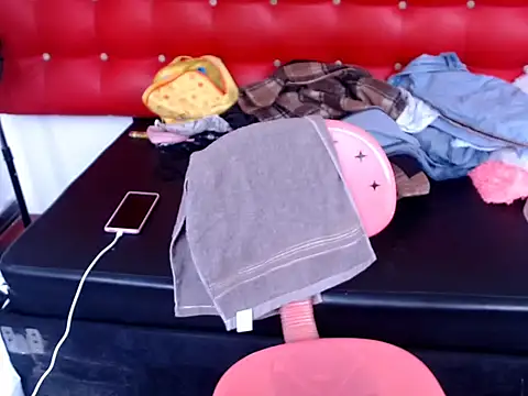 Snapshot of Camila_stacy chatting on November 10, 2025, 3:11 pm Camila stacy online show from November 10, 2025, 3:11 pm