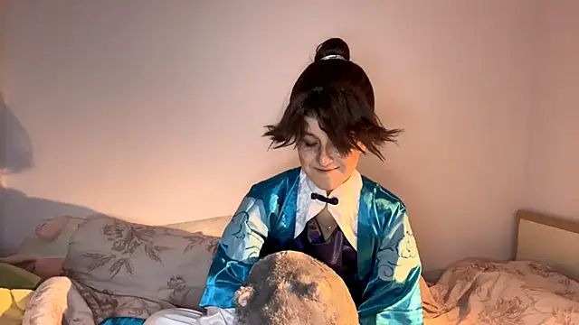 AnnamariaVieu online show from October 15, 2025, 3:56 pm