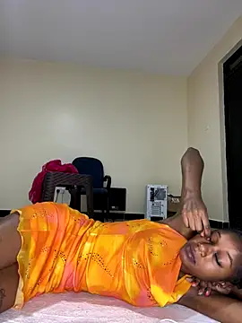 NyahHeat online show from October 20, 2025, 10:43 pm