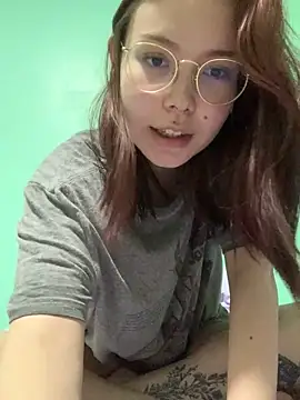 KittyK at online show from October 21, 2025, 6:19 pm