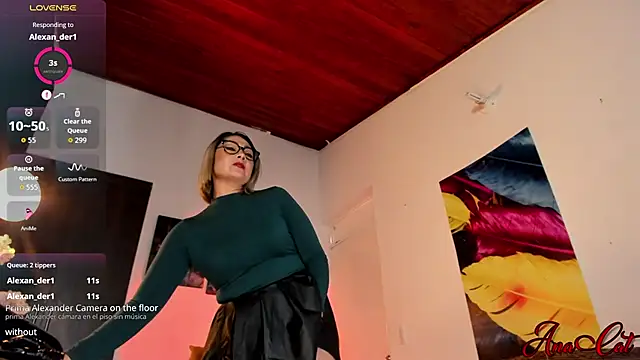 ana cat online show from October 7, 2025, 3:42 pm