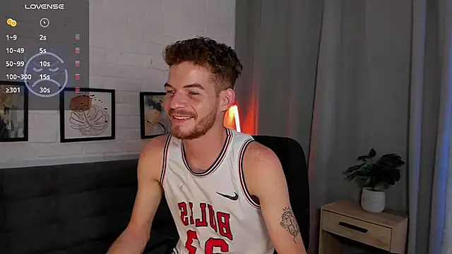 Snapshot of MATEO_HUNTER chatting on November 12, 2025, 3:07 am MATEO HUNTER online show from November 12, 2025, 3:07 am