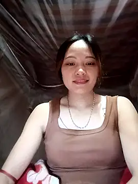 Snapshot of huhu-sexxy chatting on November 13, 2025, 9:47 pm huhu-sexxy online show from November 13, 2025, 9:47 pm