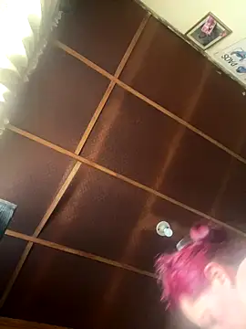 Snapshot of Zoe_fire chatting on November 13, 2025, 12:15 pm Zoe fire online show from November 13, 2025, 12:15 pm