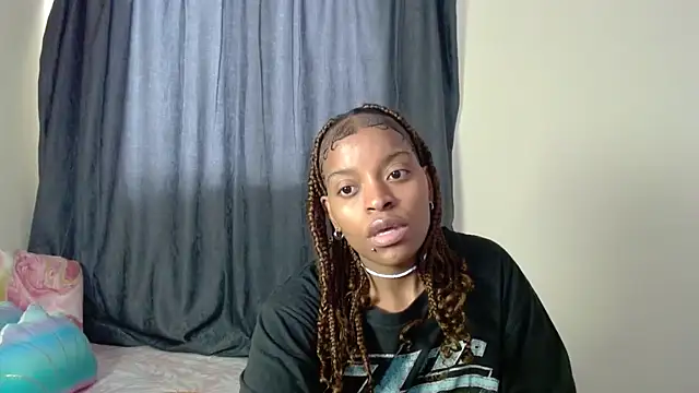 fifiqueen25 online show from March 20, 2026, 1:16 pm