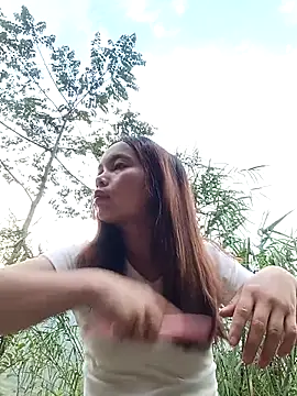 Nguyet2k4 online show from May 12, 2026, 11:02 pm