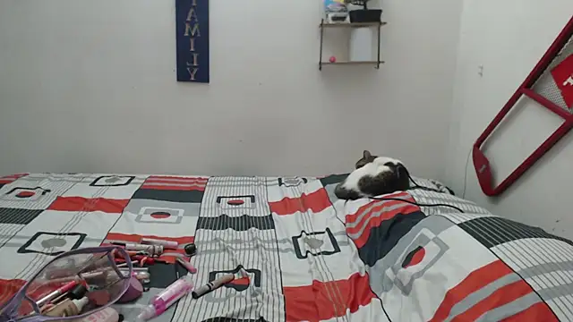 Lya Hall  online show from February 19, 2026, 8:27 pm