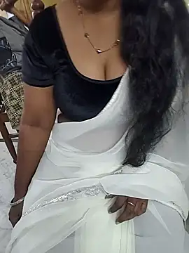 Snapshot of Nikitha_telugu chatting on November 9, 2025, 5:17 am Nikitha telugu online show from November 9, 2025, 5:17 am