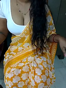 Snapshot of Nikitha_telugu chatting on November 29, 2025, 6:49 am Nikitha telugu online show from November 29, 2025, 6:49 am