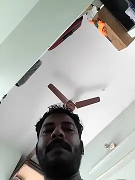 Snapshot of Vickyins480000 chatting on November 7, 2025, 3:39 am Vickyins480000 online show from November 7, 2025, 3:39 am