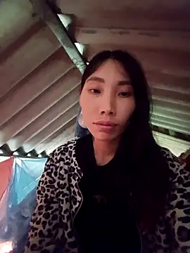 -Kem-01 online show from October 24, 2025, 8:22 am