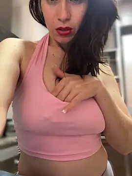 AlanaRius18 online show from April 2, 2026, 1:53 pm