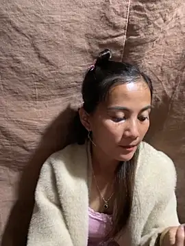 Miss-World00 online show from November 6, 2025, 12:39 pm