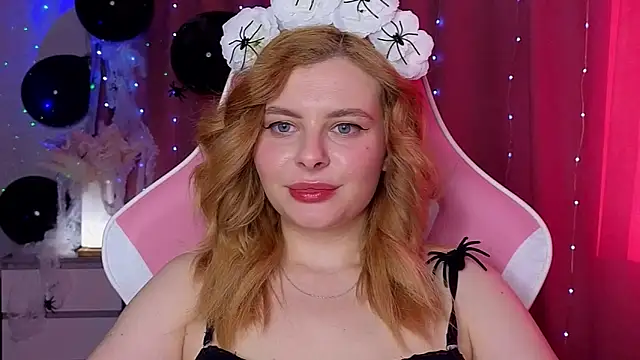 Snapshot of newday-off chatting on October 18, 2025, 4:04 am newday-off online show from October 18, 2025, 4:04 am