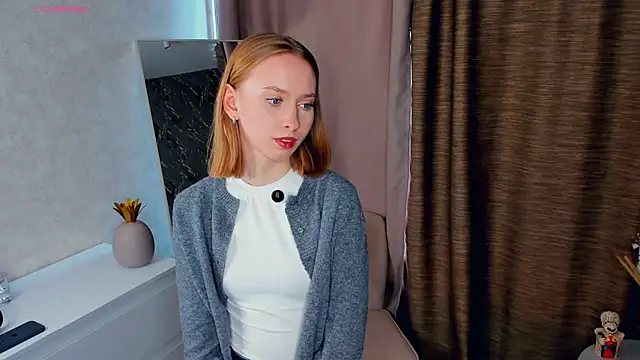 BereniceThull online show from October 17, 2025, 6:27 am