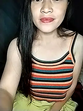 Snapshot of Hani-i chatting on October 25, 2025, 9:09 pm Hani-i online show from October 25, 2025, 9:09 pm