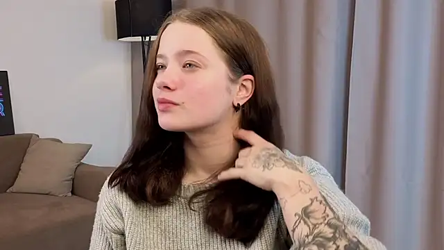 Snapshot of JonDatko chatting on October 17, 2025, 3:20 am JonDatko online show from October 17, 2025, 3:20 am