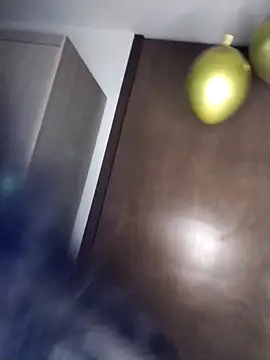  Emily vixen online show from November 2, 2025, 12:57 am