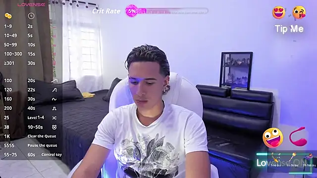 Snapshot of Hayden_Boy_ chatting on November 27, 2025, 6:54 pm Hayden Boy online show from November 27, 2025, 6:54 pm