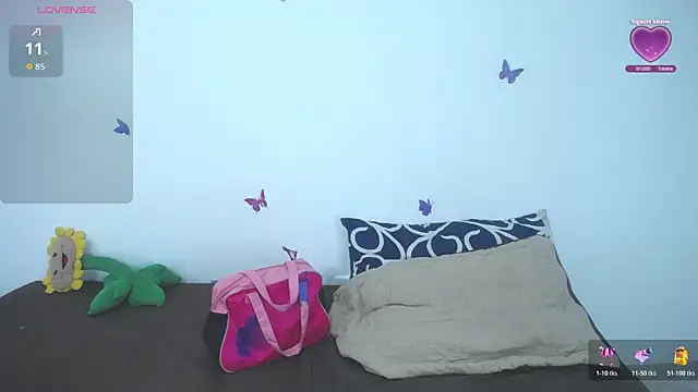 Snapshot of issa_bella18 chatting on November 26, 2025, 3:29 am issa bella18 online show from November 26, 2025, 3:29 am