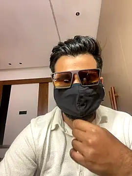 Notme 09 online show from October 21, 2025, 3:46 pm