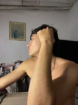 Myke hotxxx online show from December 14, 2025, 9:08 pm